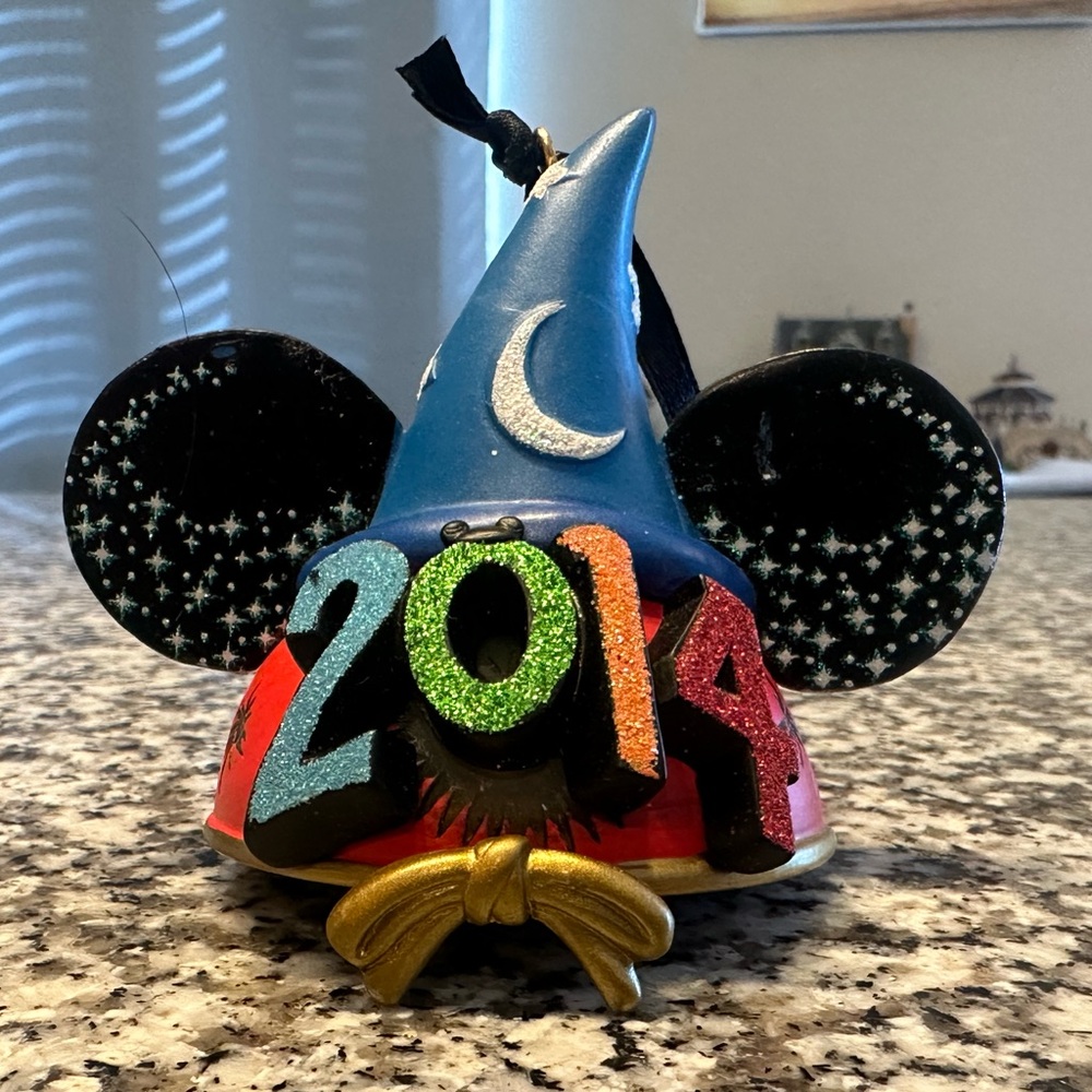 Disney 2014 Sorcerer Mickey Ears Hat